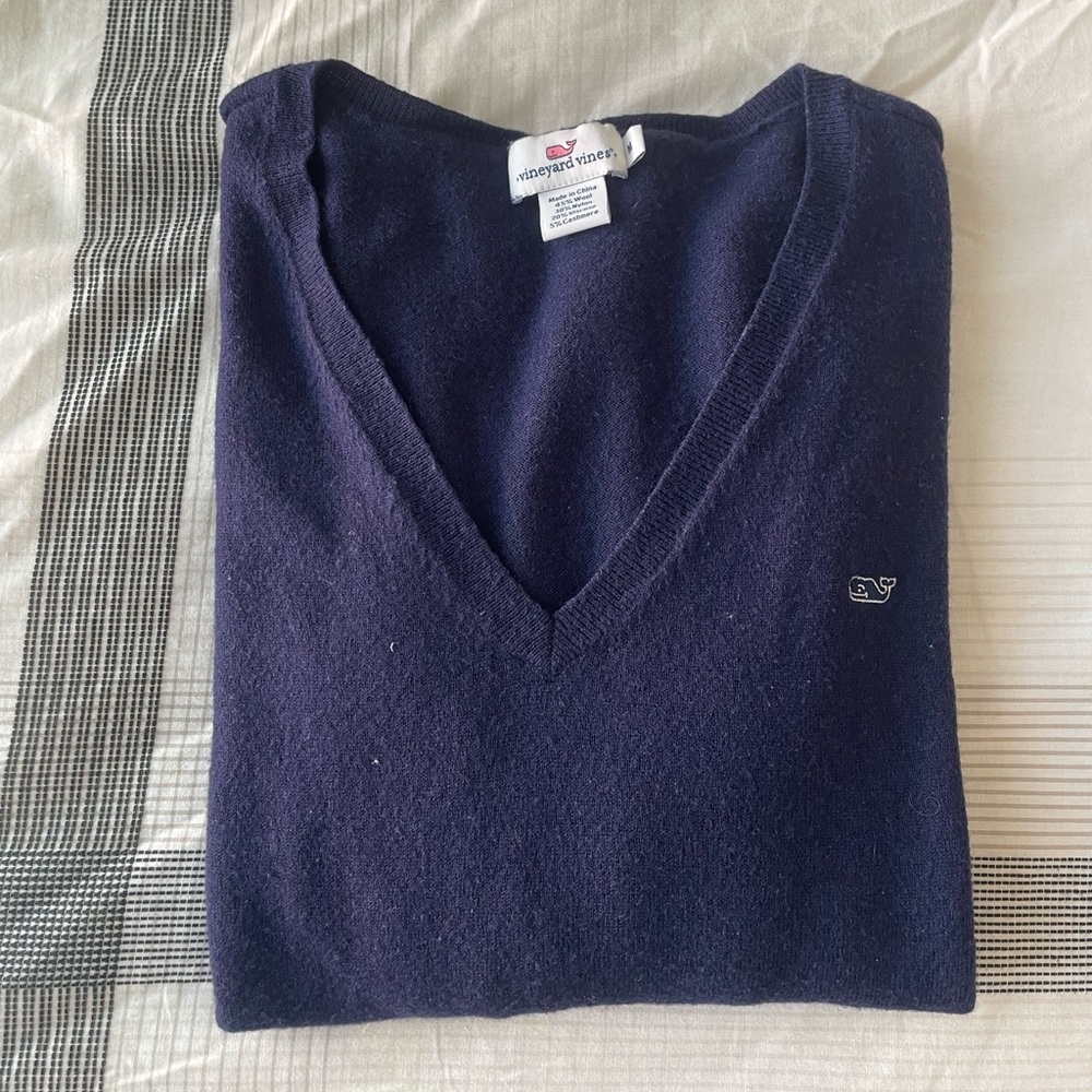 Navy Vineyard Vines V-Neck Sweater